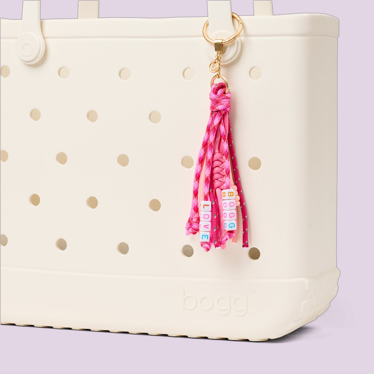 Bogg'd & Charmed Love Tassel Sand Resistant Beach Storage Bag Tip Resistant Travel Friendly with Makeup Bag for Summer Travel Travel Organizer Vacation Essentials for Women