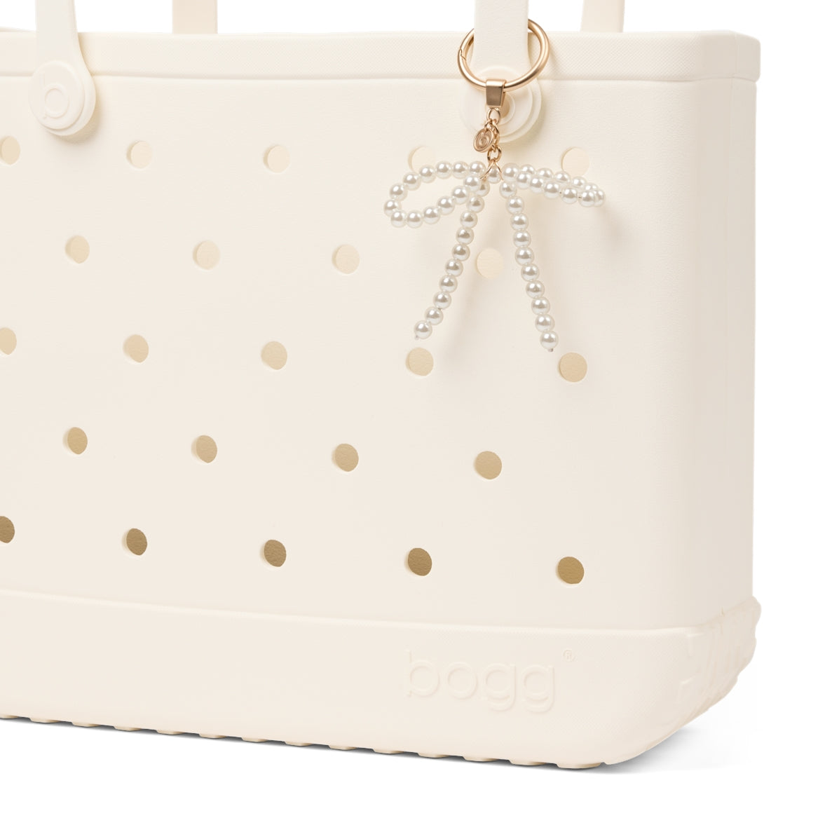 Bogg'd & Charmed White Pearl Bow Summer Beach Accessories Bag Sandproof Easy Clean with Travel Accessory Pouch for Family Beach Days Travel Organizer Vacation Essentials for Women