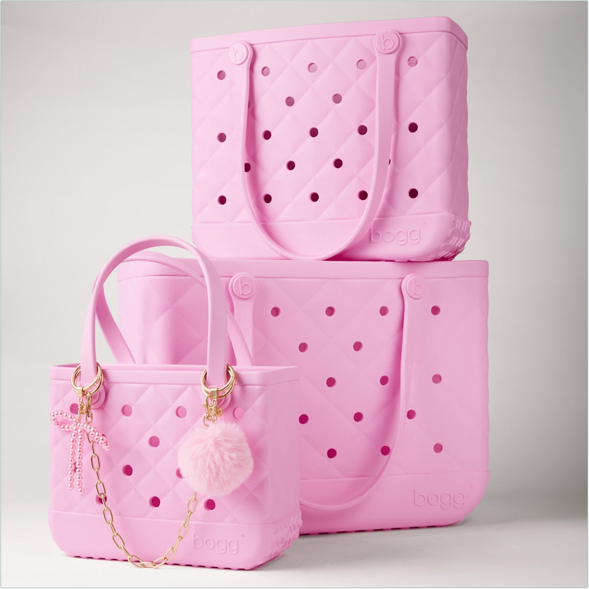 Bogg'd & Charmed Pink Taffy Pouf Cruise Ship Essentials Tote Lightweight Sandproof Adjustable Shoulder Strap for Beach Holidays