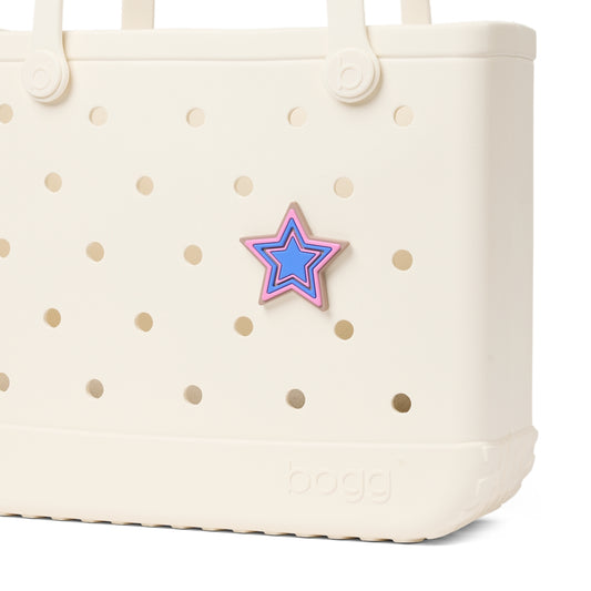 Bogg Bit Star Power Weekend Getaway Beach Bag Durable Travel Friendly with Adjustable Shoulder Strap for Weekend Getaways Travel Organizer Vacation Essentials for Women