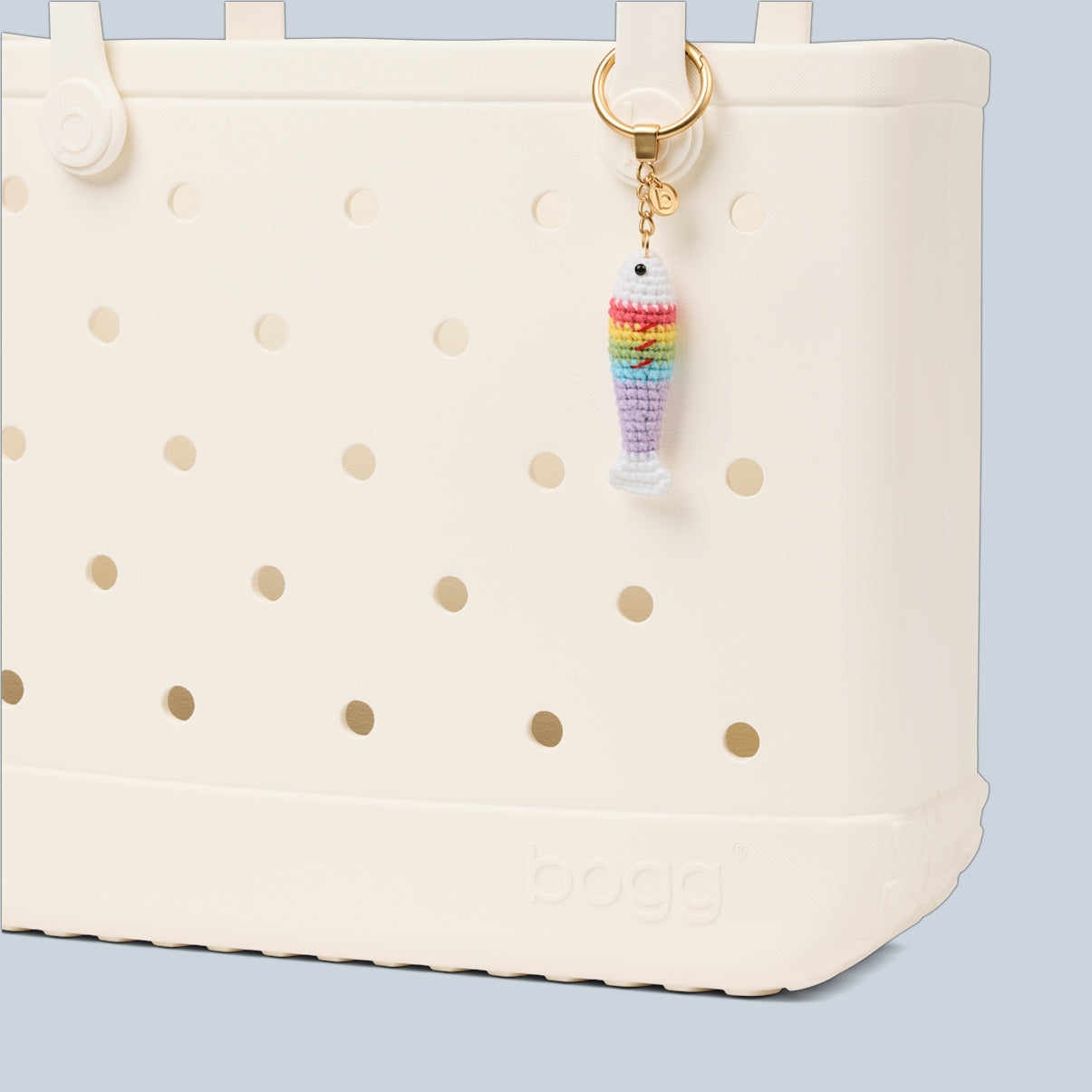 Bogg'd & Charmed Crochet Fish Color Burst Beach Picnic Storage Bag Luxury Travel Friendly Easy Maintenance Surface for Cruise Travel
