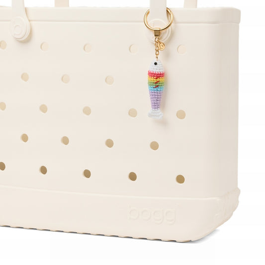 Bogg'd & Charmed Crochet Fish Color Burst Open Top Beach Organizer Easy Clean Washable with Waterproof Phone Pouch for Resort Holidays Travel Organizer Vacation Essentials for Women
